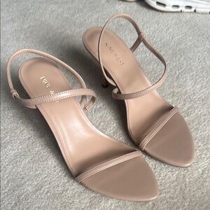 Nine West Women's Tan Strappy Sandals